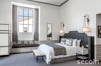 Modern black-and-white style